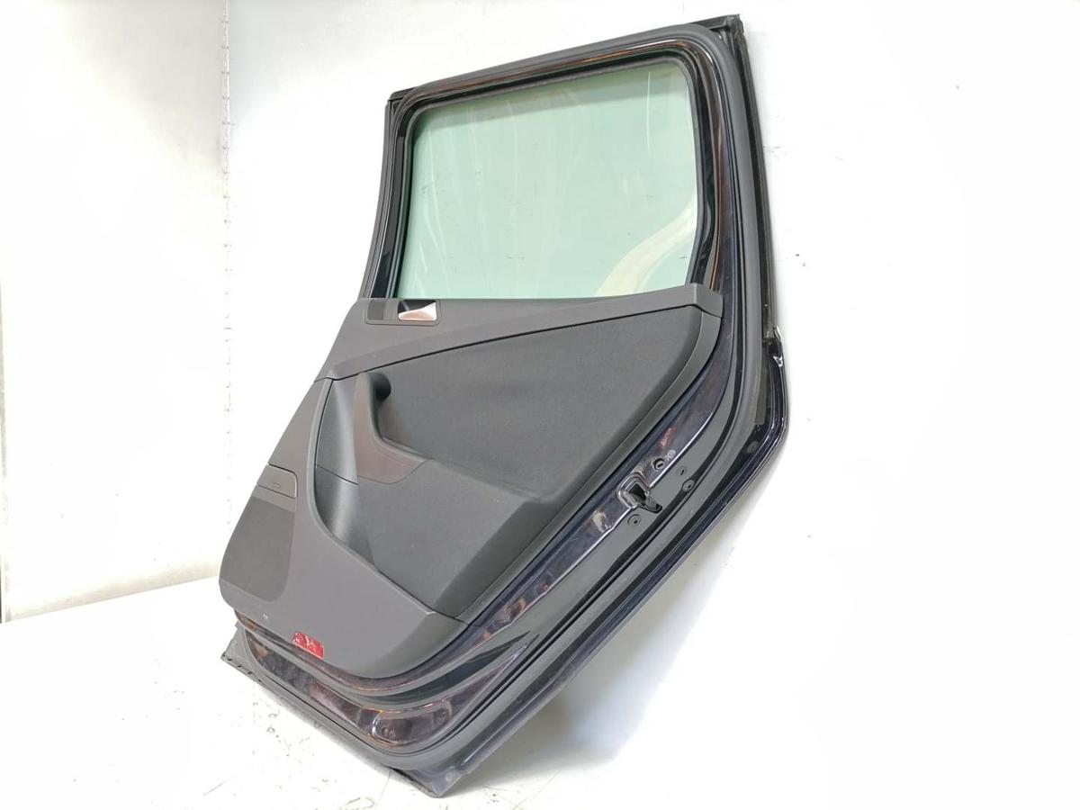 VW Passat 3C original T&uuml;r hinten rechts Kombi Variant LC9X Deepblack Bj.2009